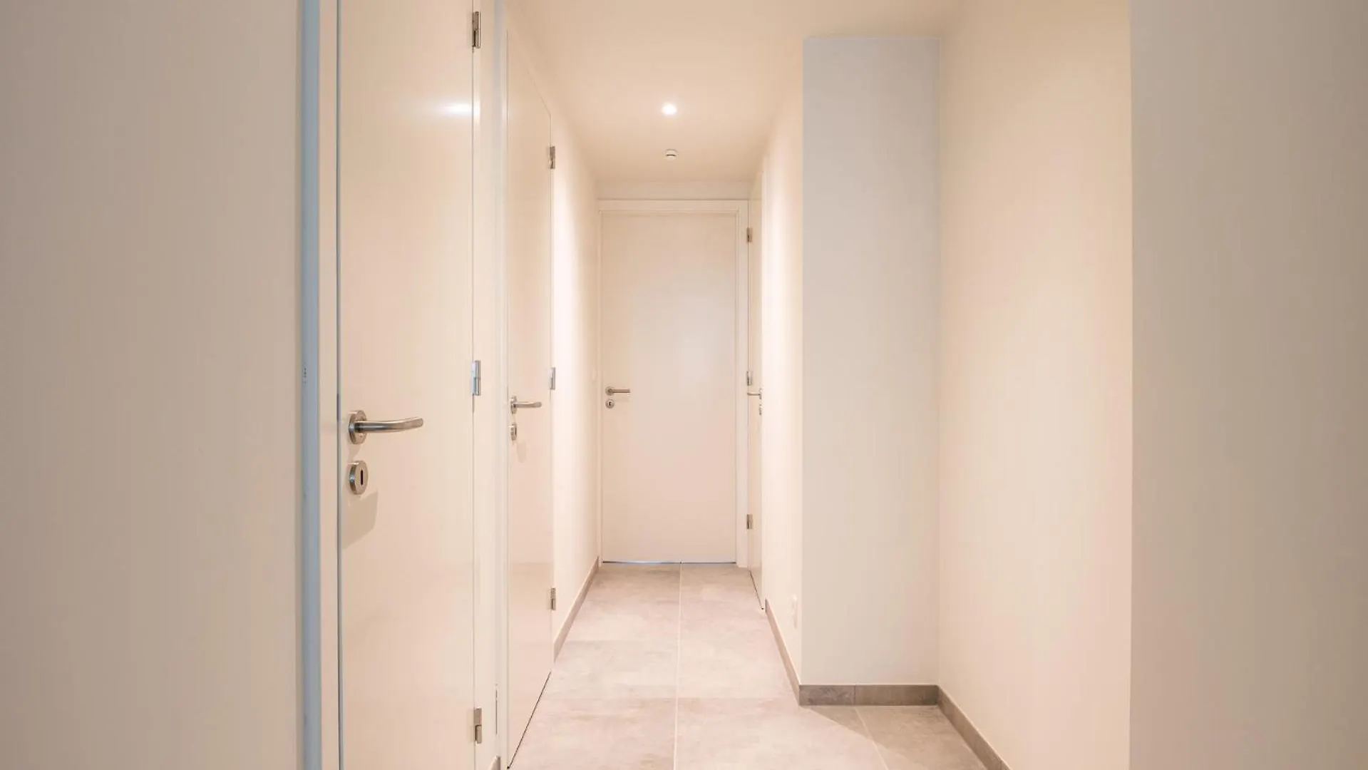 Brand New Apartment In The City Centre Near The Beach Oostende