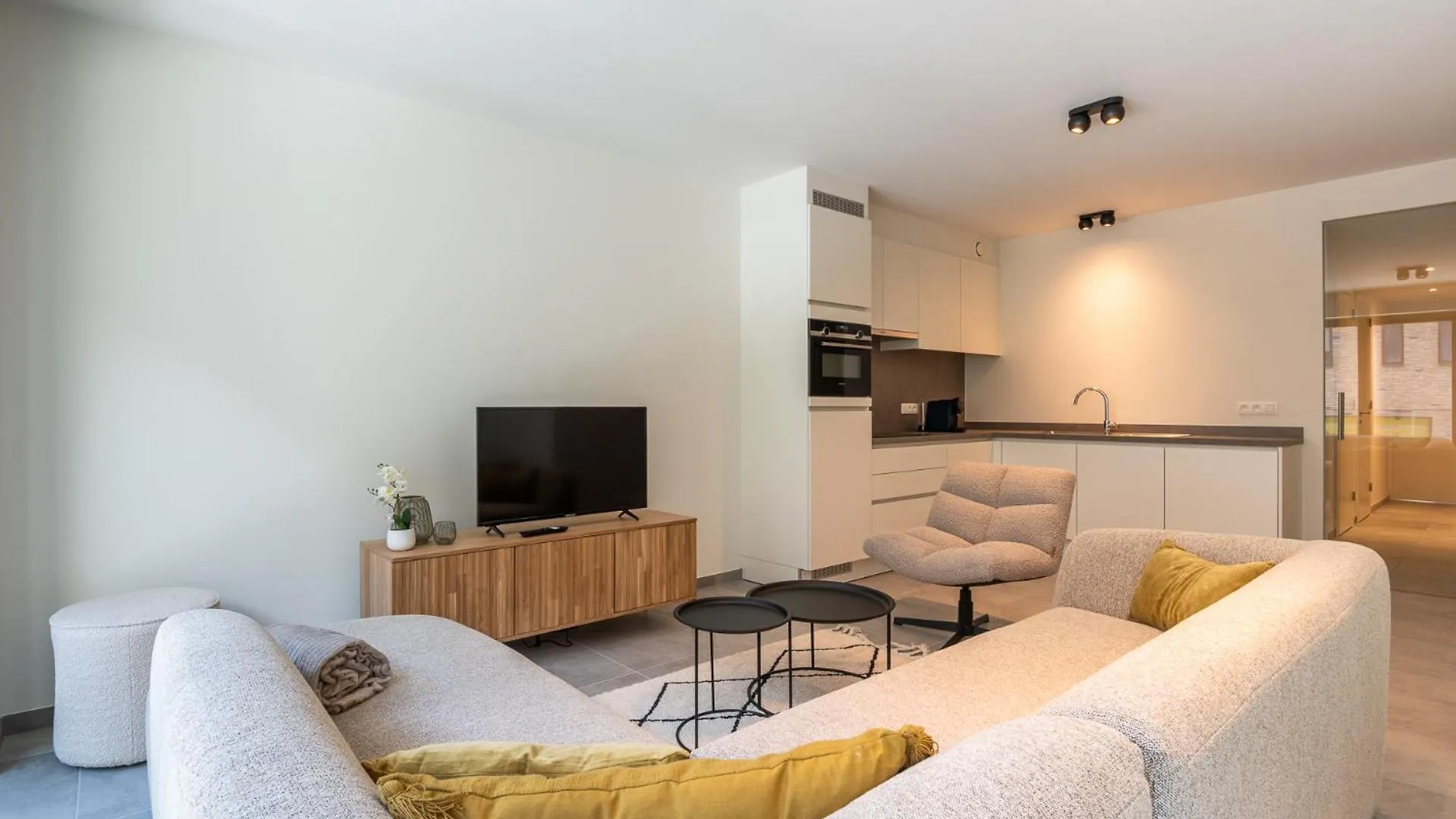 Brand New Apartment In The City Centre Near The Beach Oostende